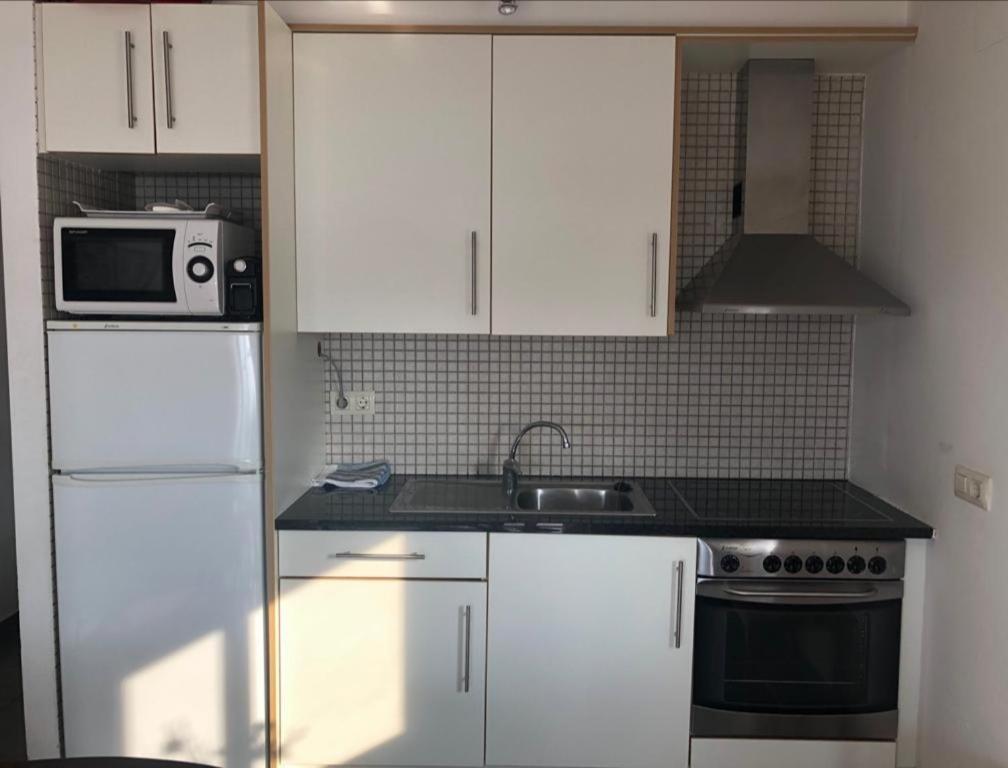 Platja Del Port Apartment Llanca Ngoại thất bức ảnh