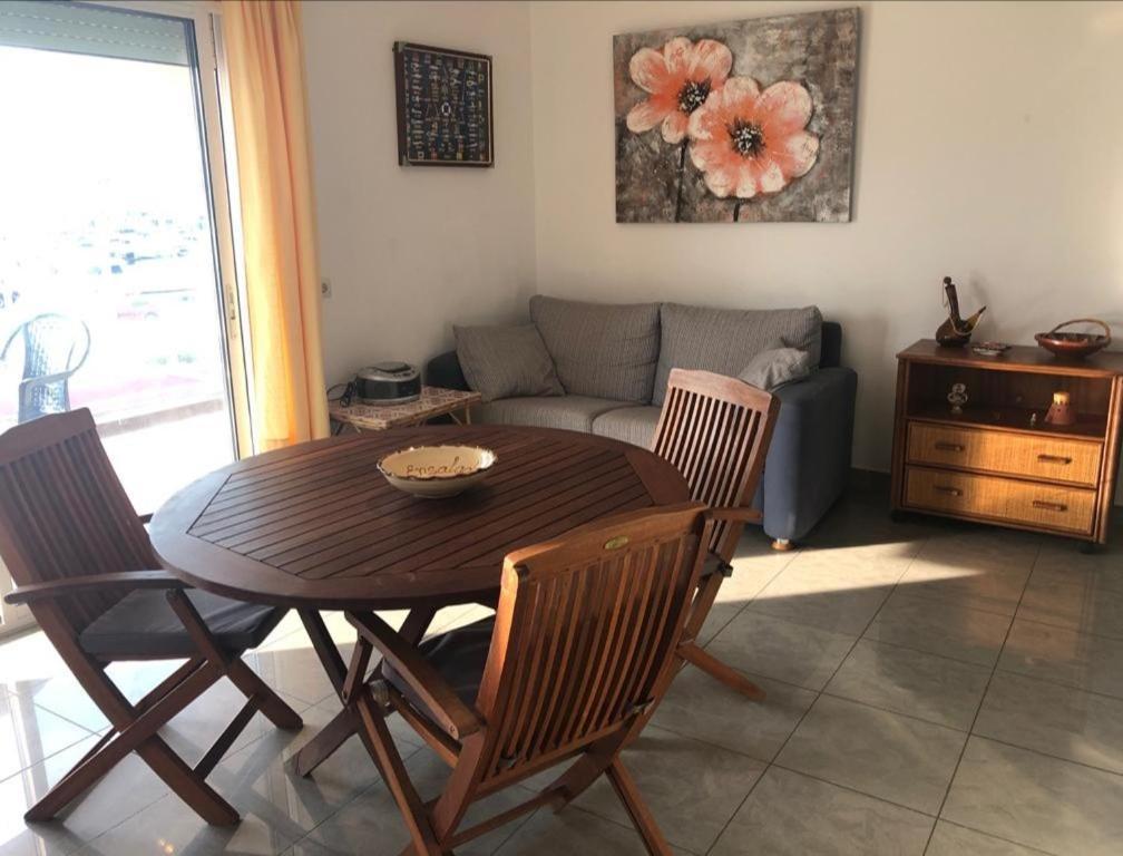 Platja Del Port Apartment Llanca Ngoại thất bức ảnh