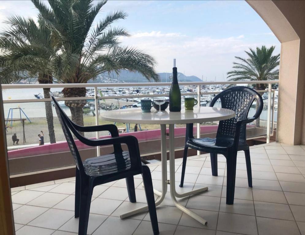 Platja Del Port Apartment Llanca Ngoại thất bức ảnh