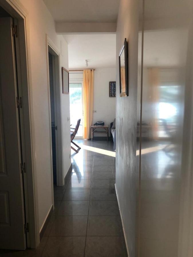 Platja Del Port Apartment Llanca Ngoại thất bức ảnh