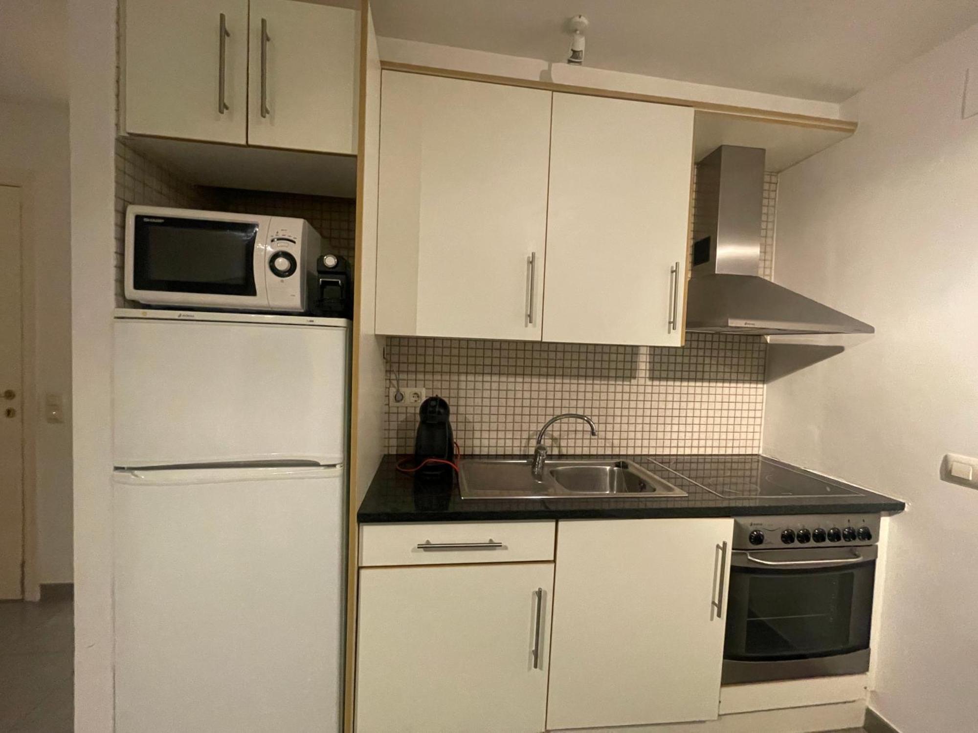 Platja Del Port Apartment Llanca Ngoại thất bức ảnh