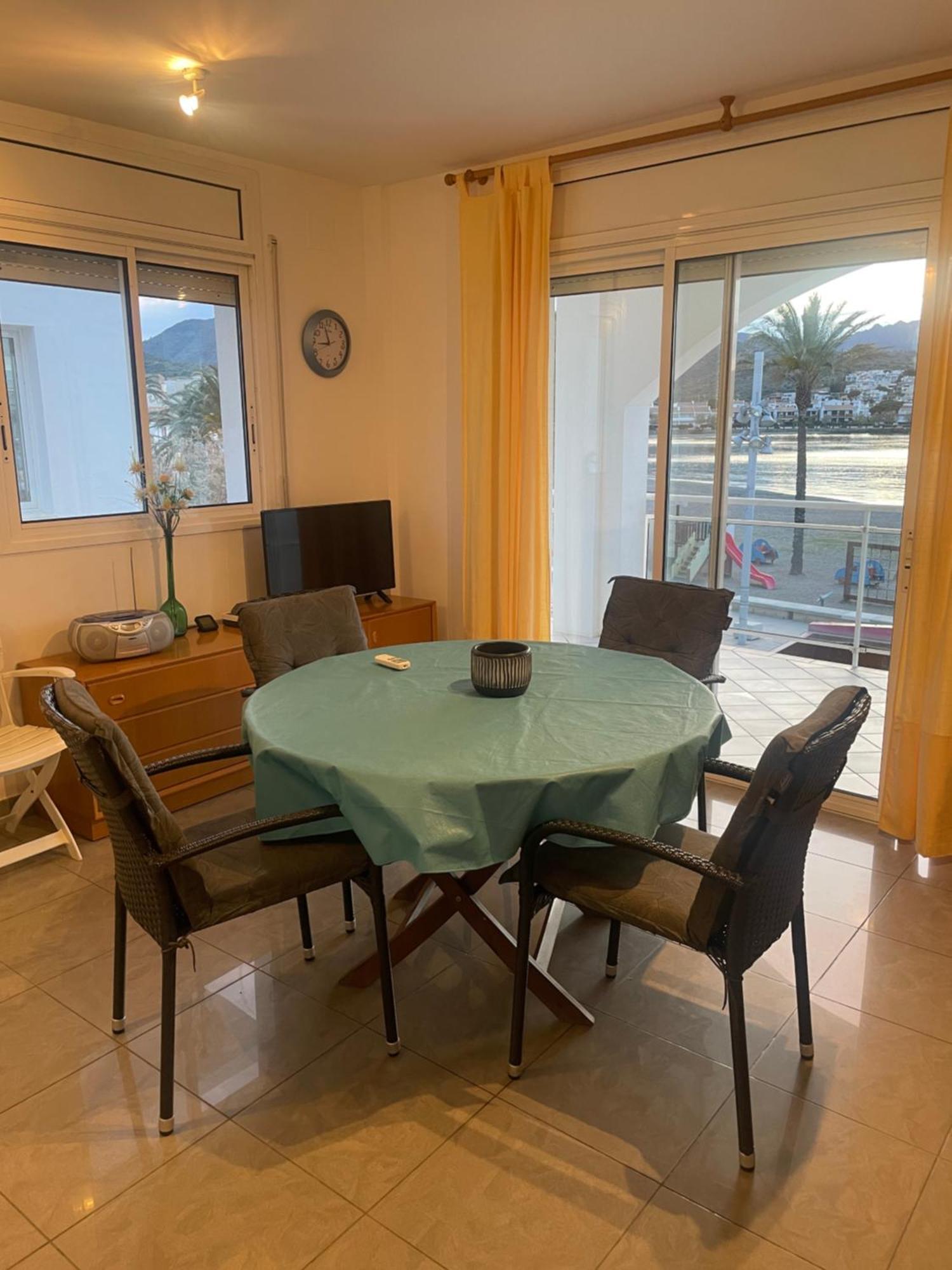 Platja Del Port Apartment Llanca Ngoại thất bức ảnh